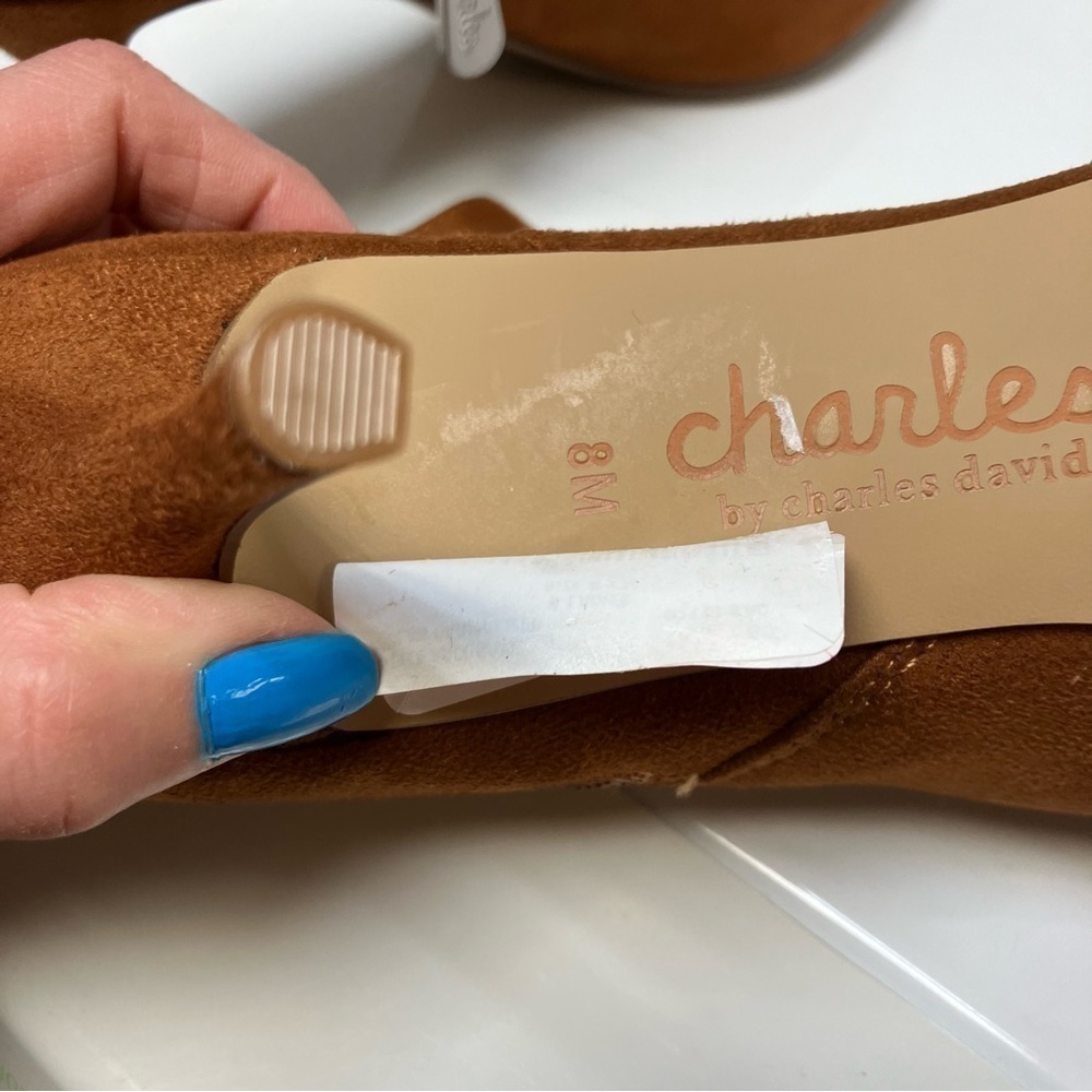 Charles David tan or camel color ankle pointy toe boots size 8 - Picture 7 of 8